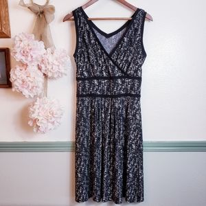 Dress Cross Front Sz Medium